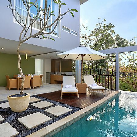 Garden Bay View Villa Nusa Dua  Buitenkant foto