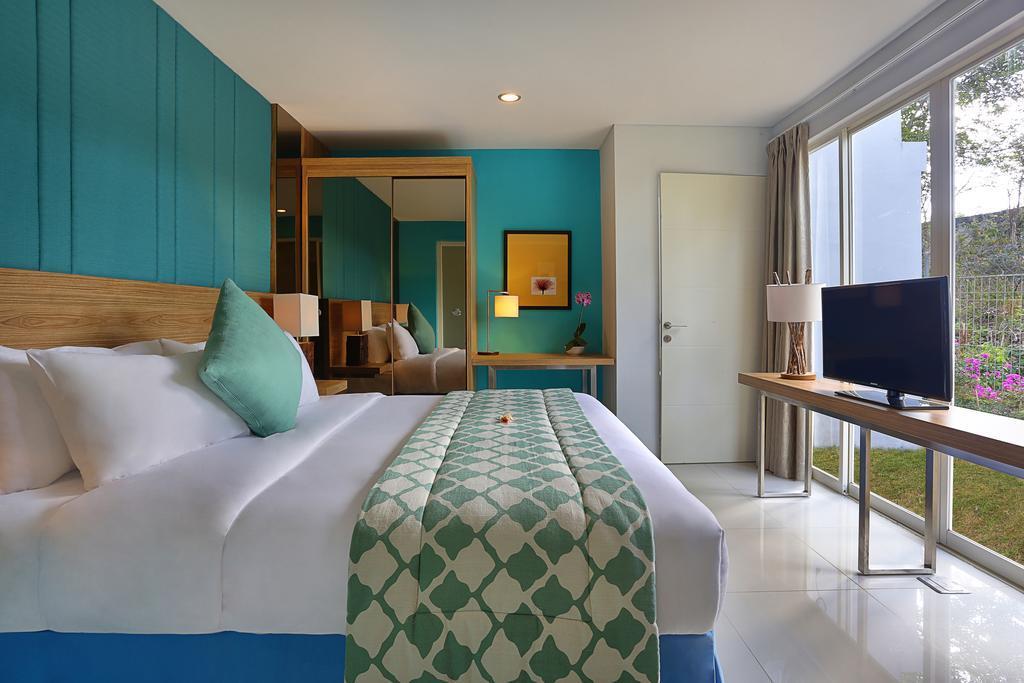 Garden Bay View Villa Nusa Dua  Buitenkant foto