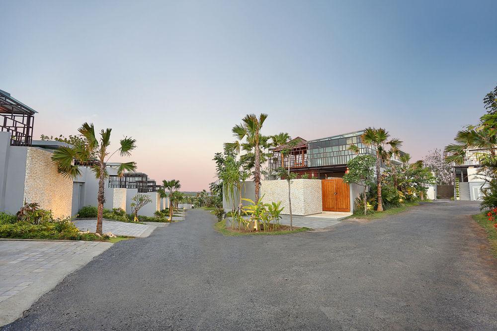 Garden Bay View Villa Nusa Dua  Buitenkant foto