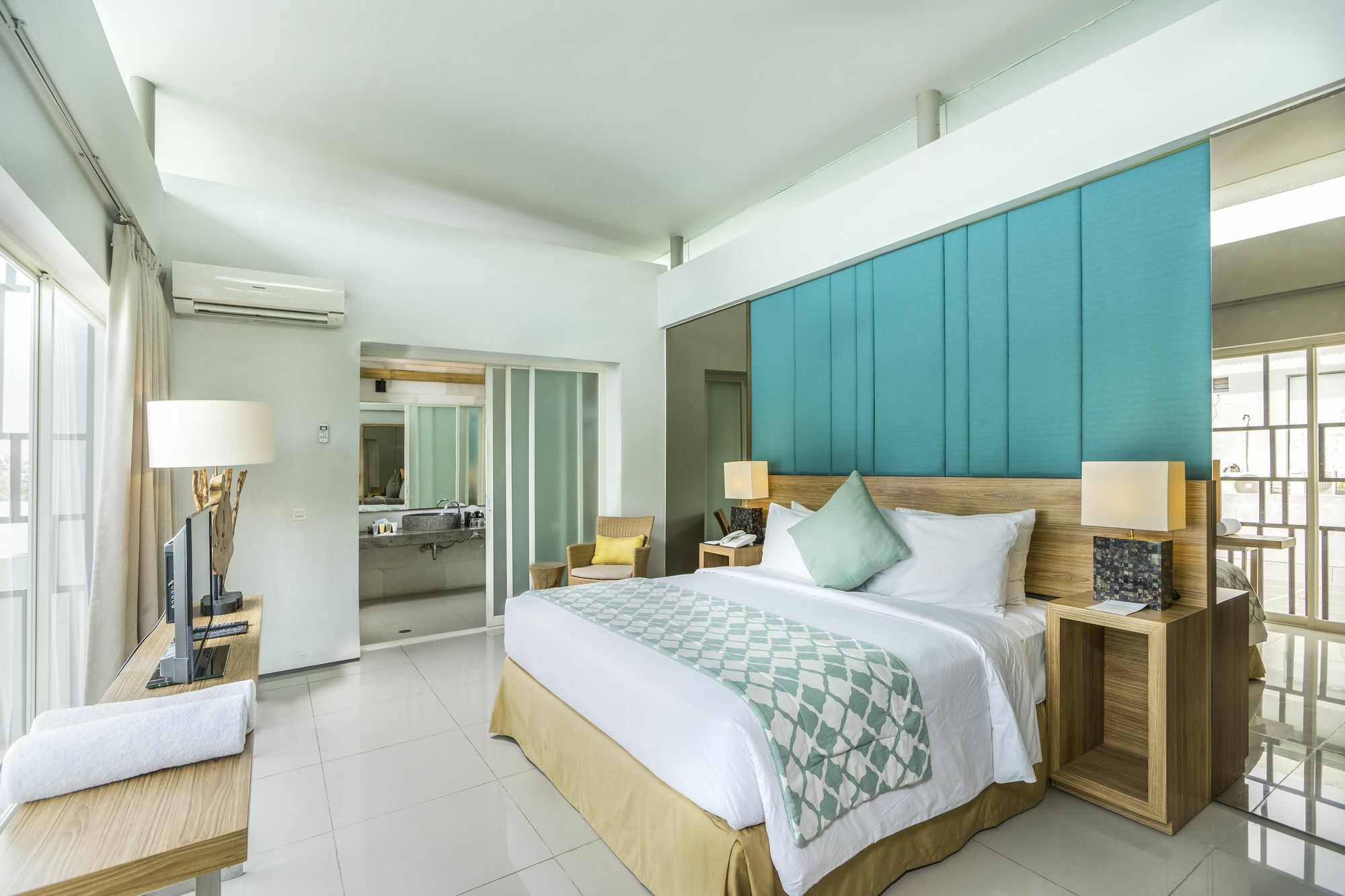 Garden Bay View Villa Nusa Dua  Buitenkant foto