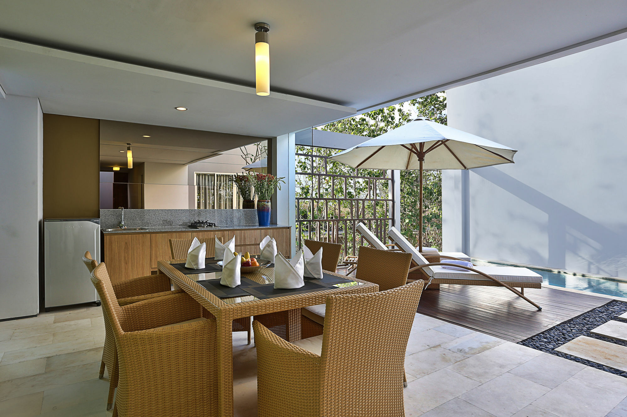 Garden Bay View Villa Nusa Dua  Buitenkant foto